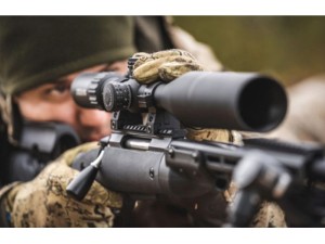 Tüfek Dürbününde Mükemmelliğe Giden Yol: Ölçüler, Ayarlar ve Marka Karşılaştırmaları